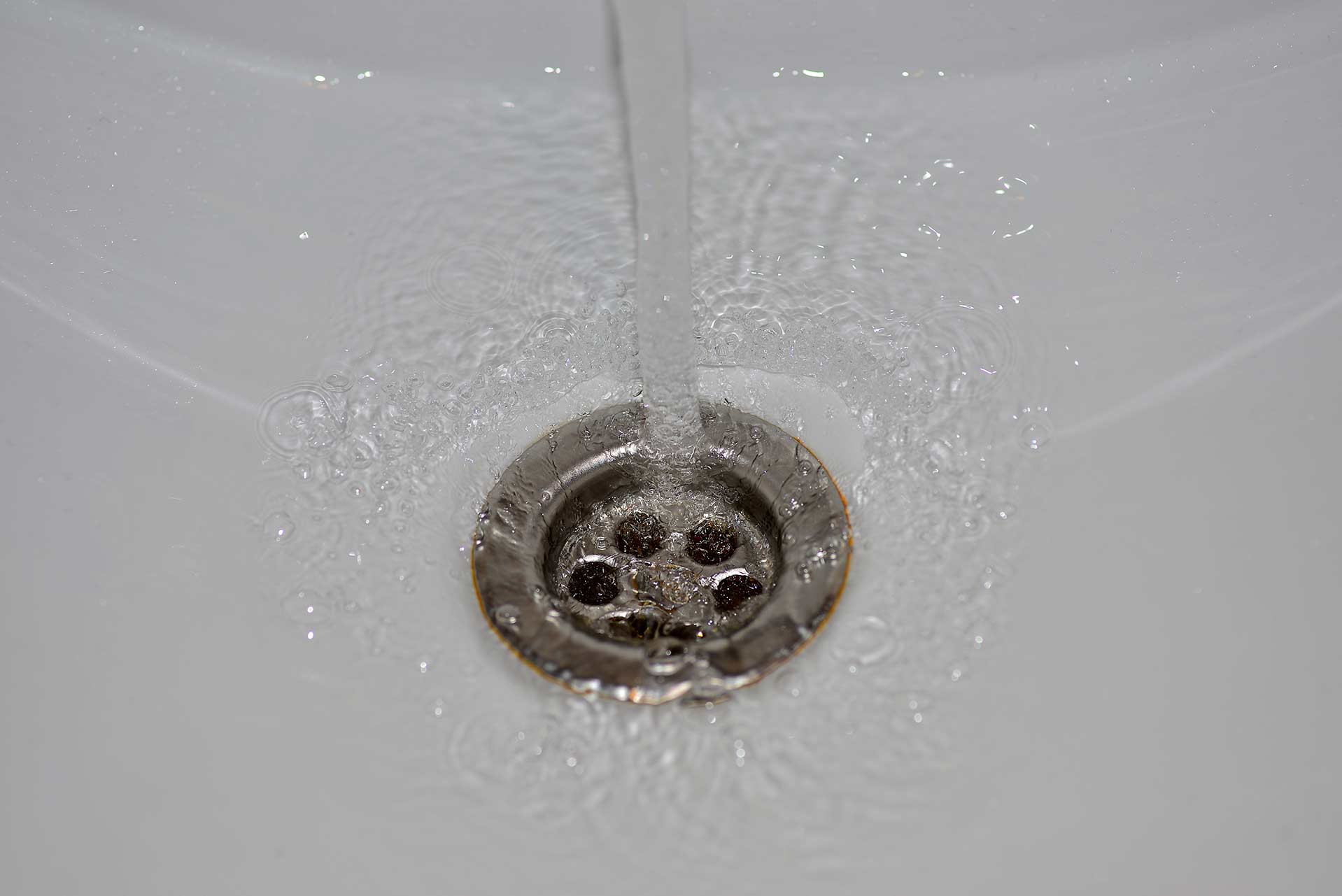 A2B Drains provides services to unblock blocked sinks and drains for properties in Blackwall.